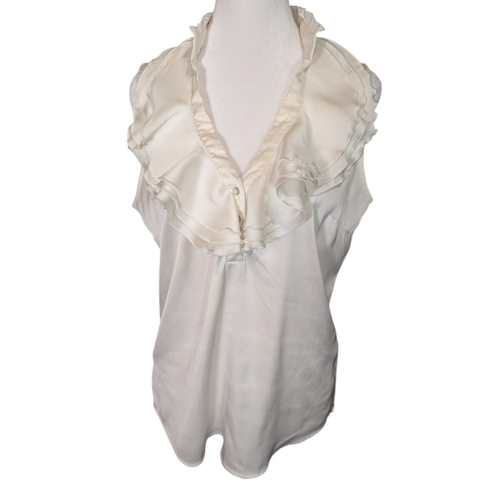 New York & Company Ivory Ruffle V-Neck Sleeveless Satin Blouse Women's Size M